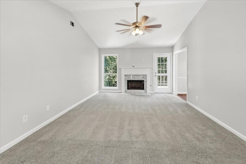 4 bedroom, 3 bathroom, 1,578 sq ft single family residence for sale at 390 Oak Vista Court, Lawrenceville, GA 30044 — photo 3