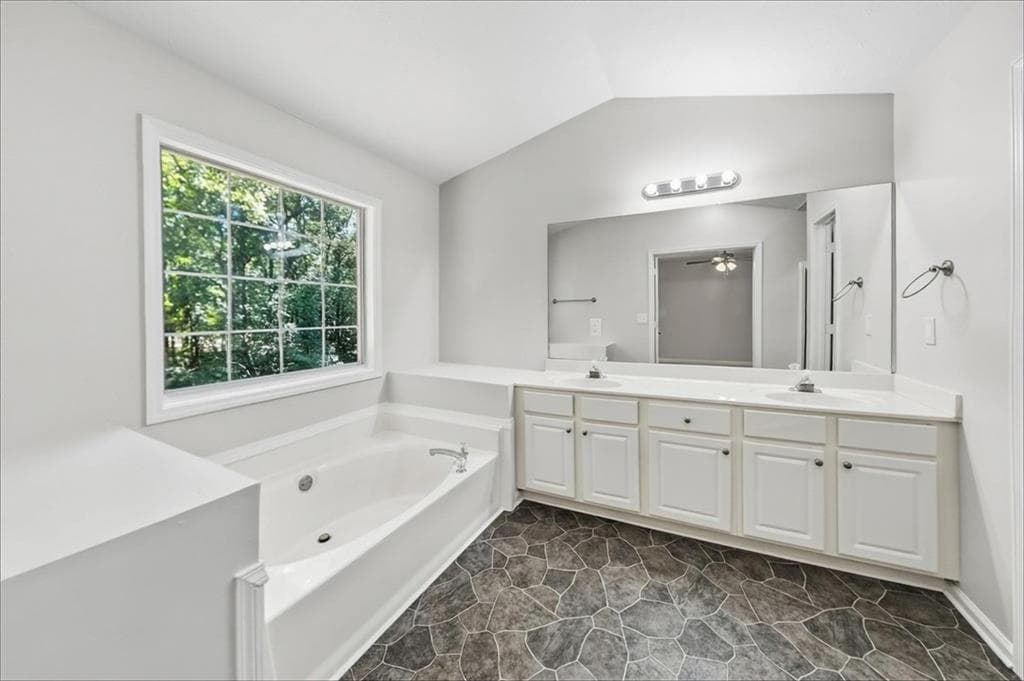 4 bedroom, 3 bathroom, 1,578 sq ft single family residence for sale at 390 Oak Vista Court, Lawrenceville, GA 30044 — photo 10