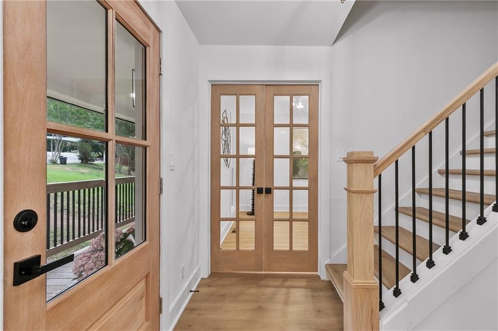 5 bedroom, 4 bathroom, 3,168 sq ft single family residence for sale at 3010 Canton Hills Drive, Marietta, GA 30062 — photo 7