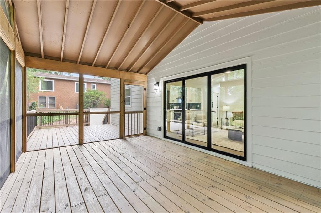 5 bedroom, 4 bathroom, 3,168 sq ft single family residence for sale at 3010 Canton Hills Drive, Marietta, GA 30062 — photo 5