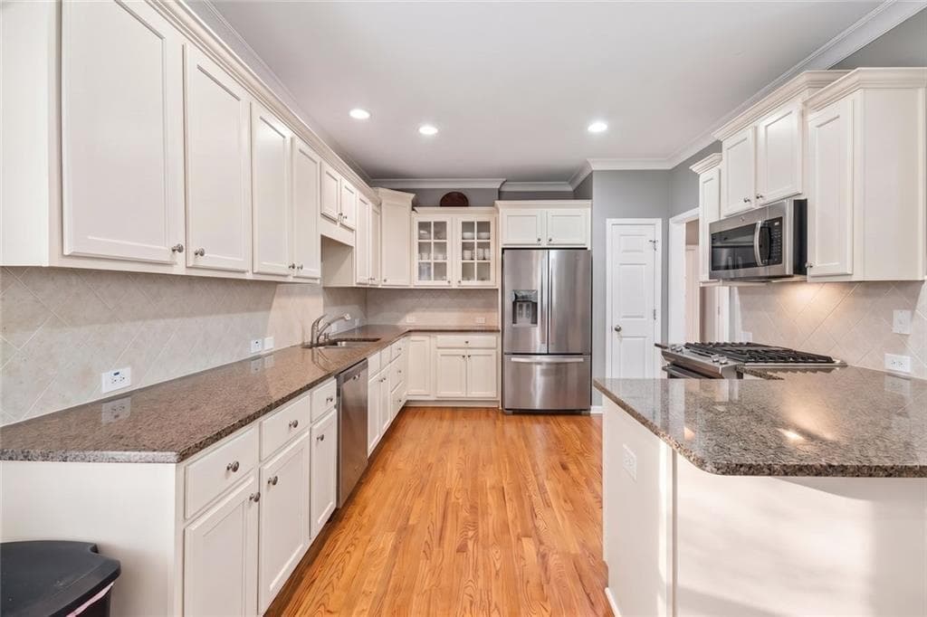 4 bedroom, 4 bathroom, 2,933 sq ft single family residence for sale at 6370 Century Park Place, Mableton, GA 30126 — photo 9