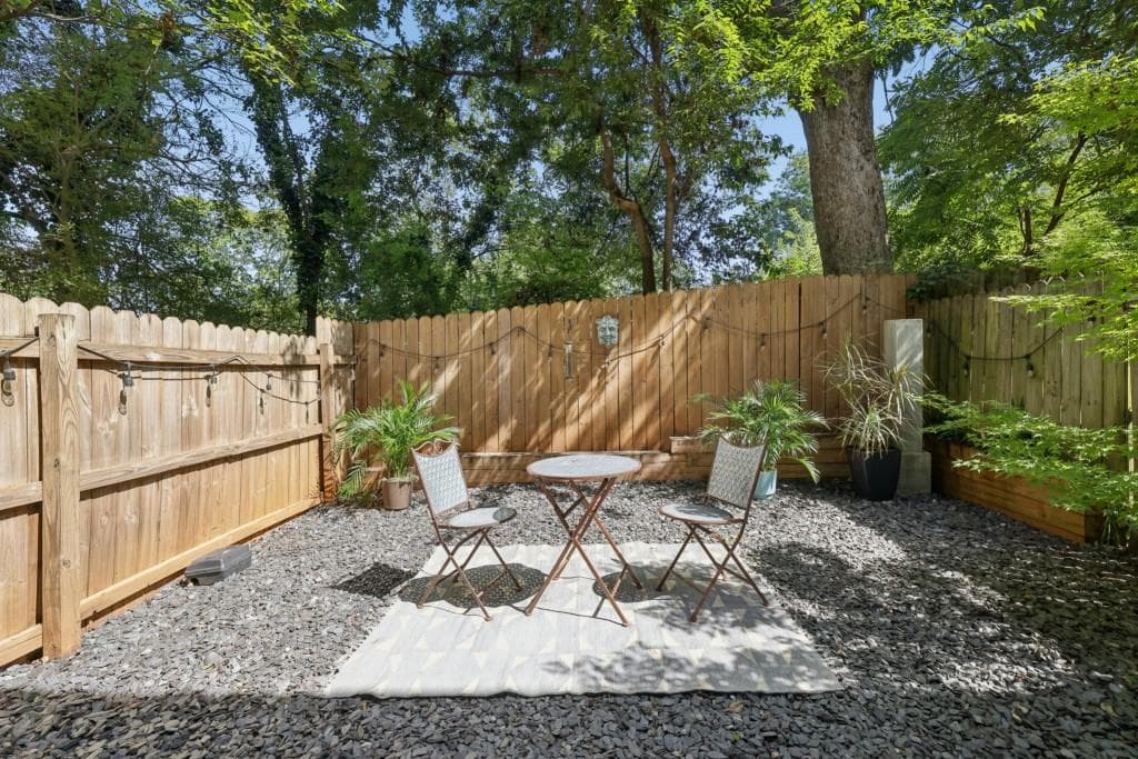 2 bedroom, 3 bathroom, 1,435 sq ft townhouse for sale at 100 Moreland Avenue J, Atlanta, GA 30316 — photo 4