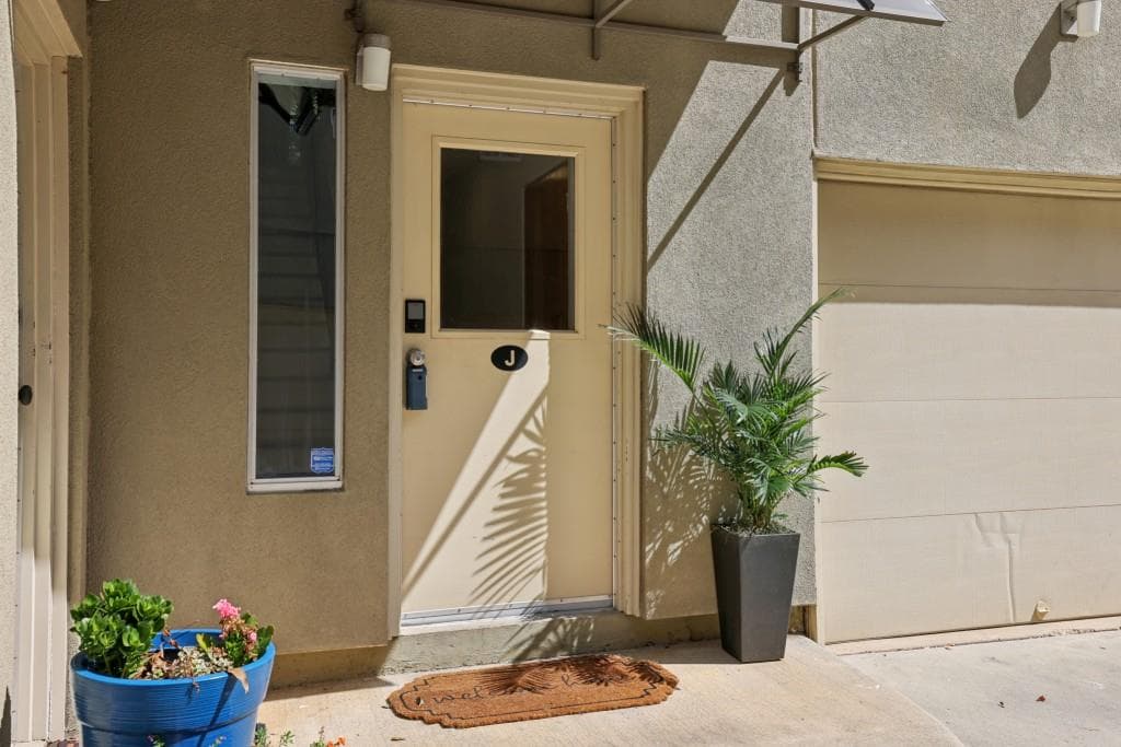2 bedroom, 3 bathroom, 1,435 sq ft townhouse for sale at 100 Moreland Avenue J, Atlanta, GA 30316 — photo 5