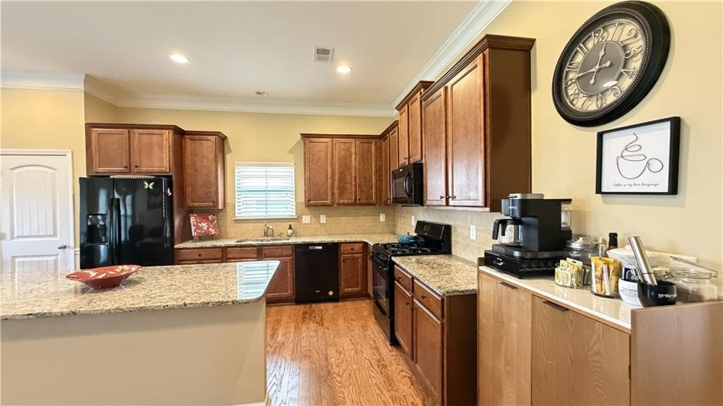 4 bedroom, 2 bathroom, 1,994 sq ft single family residence for sale at 1229 Sonoma Lane, Lawrenceville, GA 30045 — photo 8