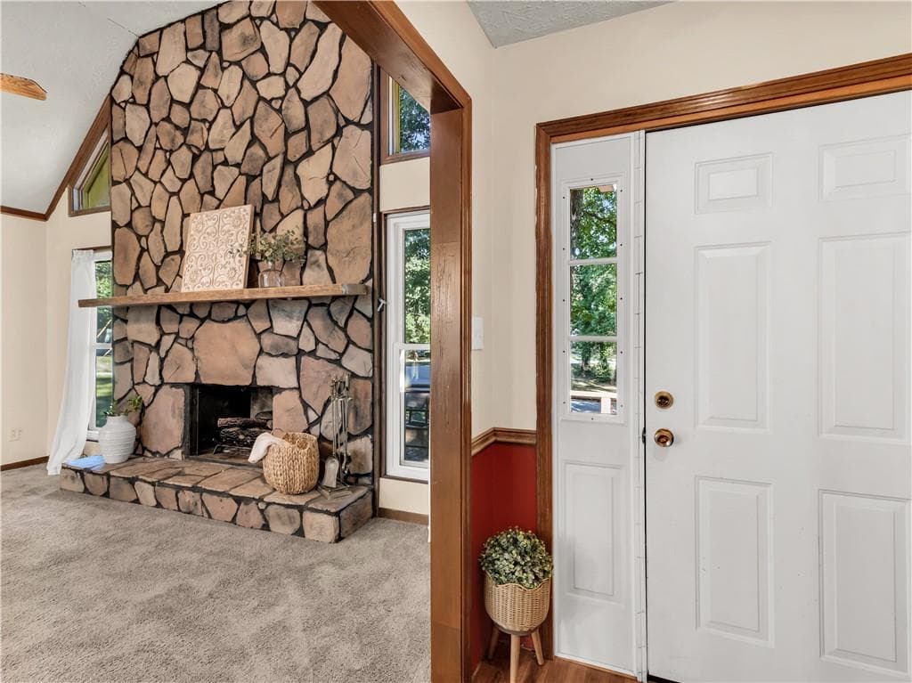 3 bedroom, 2 bathroom, 1,593 sq ft single family residence for sale at 2735 Austin Lane, Jonesboro, GA 30236 — photo 2