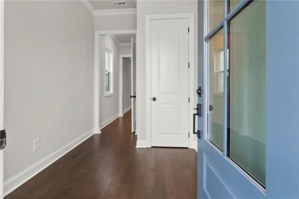 3 bedroom, 3 bathroom, 2,284 sq ft single family residence for sale at 678 Summit Hill Way, Cumming, GA 30040 — photo 2
