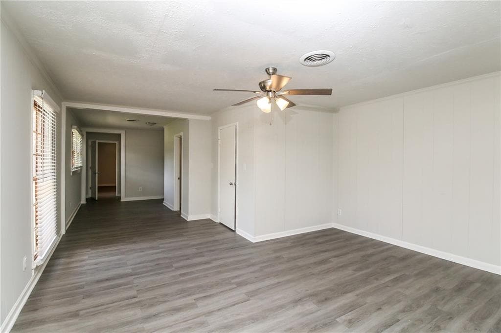4 bedroom, 2 bathroom, 2,665 sq ft single family residence under contract at 2460 Greensboro Road, Madison, GA 30650 — photo 8