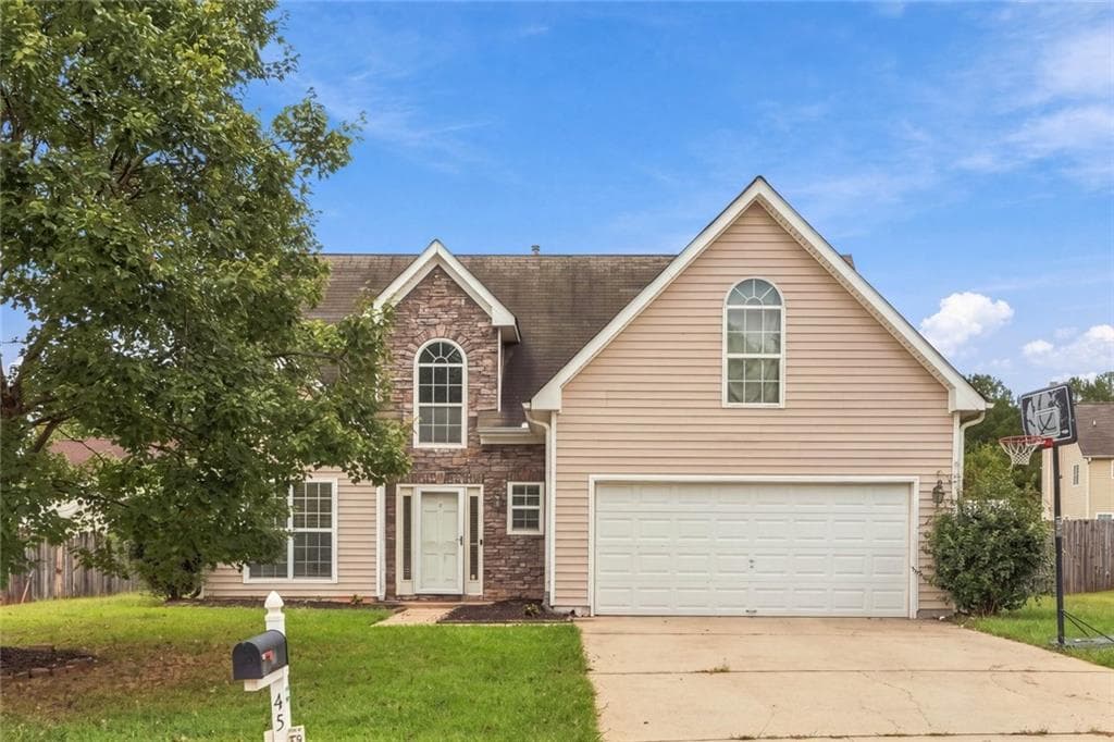 3 bedroom, 3 bathroom, 1,815 sq ft single family residence for sale at 45 Ridge Pointe Drive, Covington, GA 30016