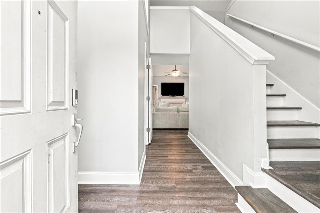3 bedroom, 3 bathroom, 1,815 sq ft single family residence for sale at 45 Ridge Pointe Drive, Covington, GA 30016 — photo 4