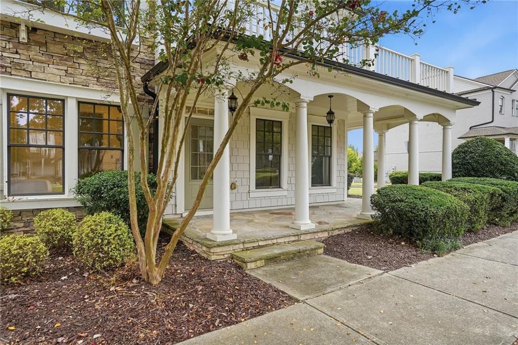 4 bedroom, 3 bathroom, 2,140 sq ft single family residence for rent at 3683 Memphis Drive, Suwanee, GA 30024 for $4,000 a month — photo 5