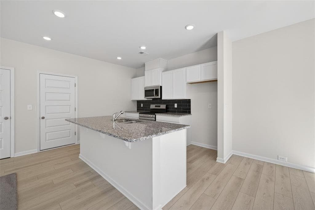 3 bedroom, 3 bathroom, 1,703 sq ft townhouse for sale at 279 Alameda Street 47, Loganville, GA 30052 — photo 9