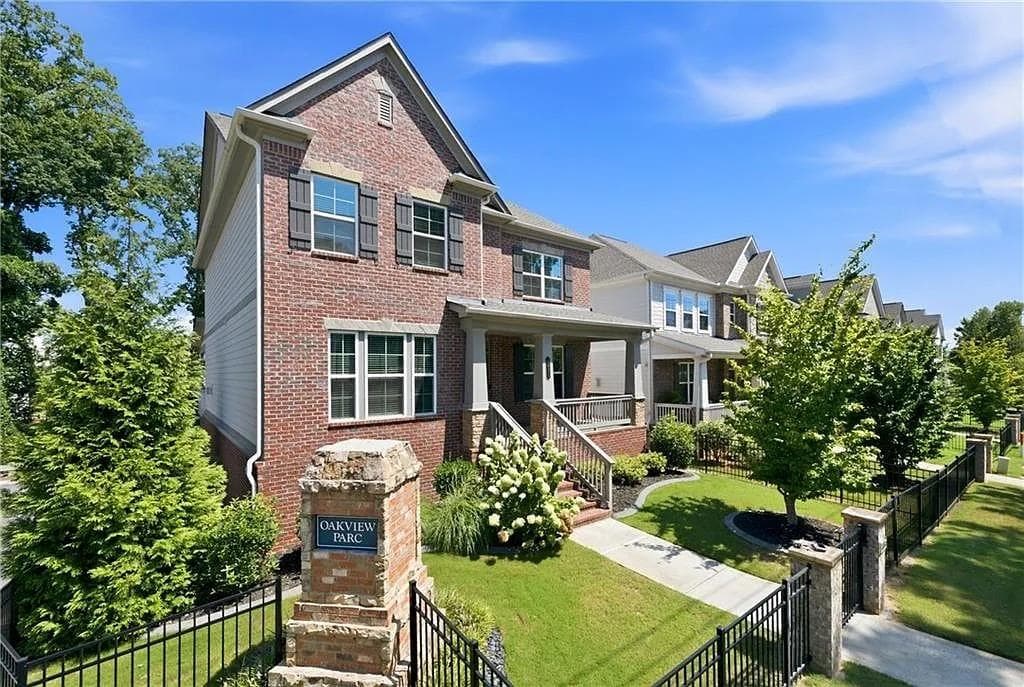 4 bedroom, 5 bathroom, 4,322 sq ft single family residence for rent at 4468 Oakden Place, Smyrna, GA 30080 for $4,500 a month — photo 2