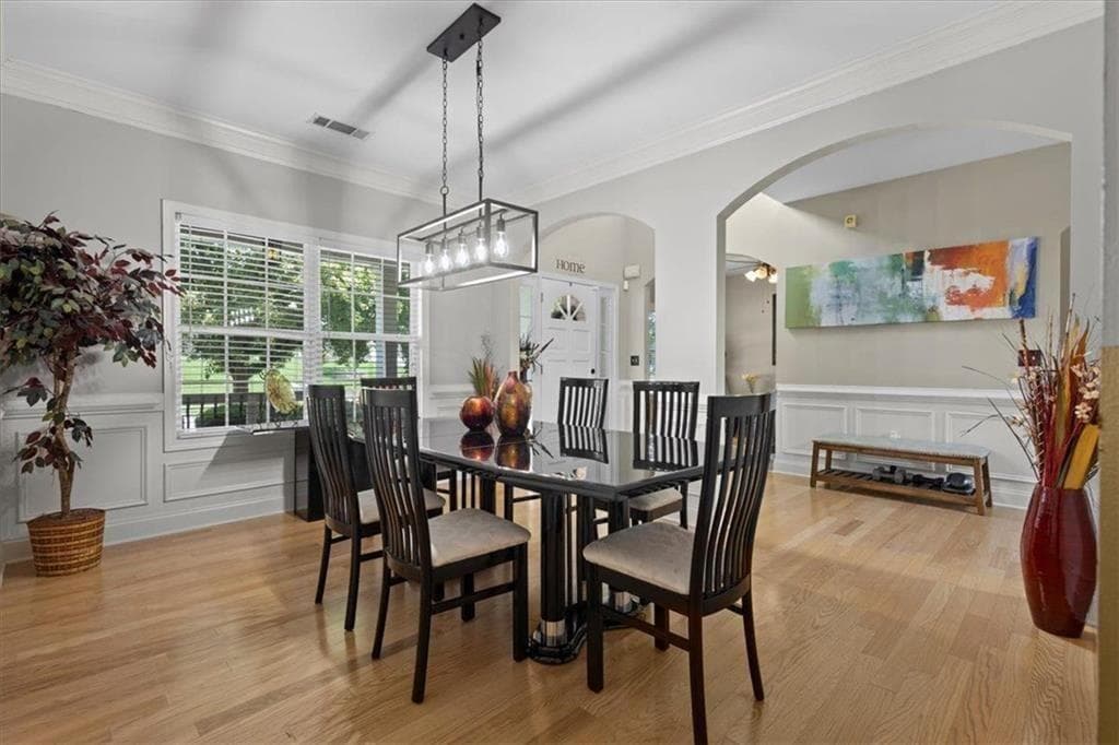 6 bedroom, 5 bathroom, 4,720 sq ft single family residence for sale at 4155 Wild Country Court, Douglasville, GA 30135 — photo 5