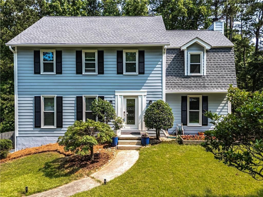 4 bedroom, 3 bathroom, 2,548 sq ft single family residence for rent at 1428 Brookcliff Drive, Marietta, GA 30062 for $3,100 a month — photo 1 of 39