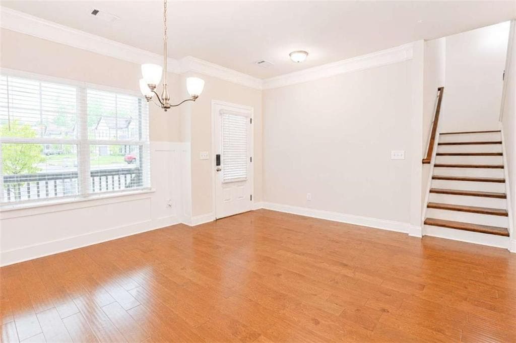4 bedroom, 4 bathroom, 2,646 sq ft single family residence for sale at 5381 Woodline View Circle, Auburn, GA 30011 — photo 7