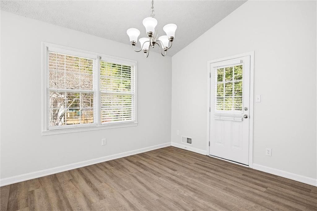 3 bedroom, 2 bathroom, 1,796 sq ft single family residence for sale at 89 Indian Trail Drive, Powder Springs, GA 30127 — photo 9