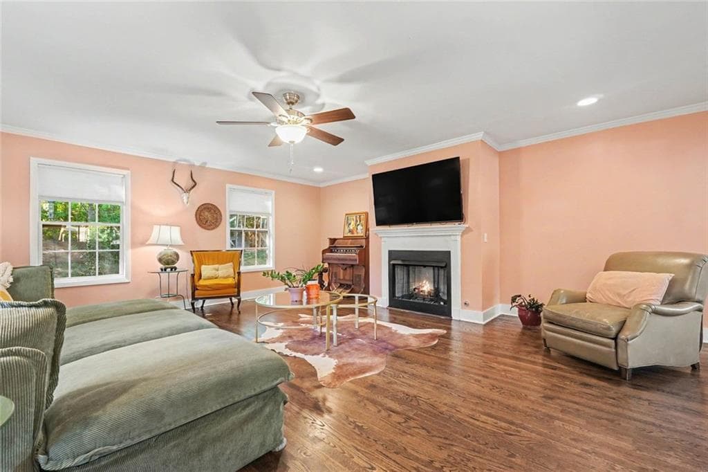 4 bedroom, 3 bathroom, 2,462 sq ft single family residence for sale at 2303 Shamrock Drive, Decatur, GA 30032 — photo 2