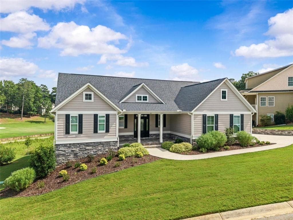 4 bedroom, 3 bathroom, 4,200 sq ft single family residence for sale at 1011 Lofter Place, Greensboro, GA 30642 — photo 2