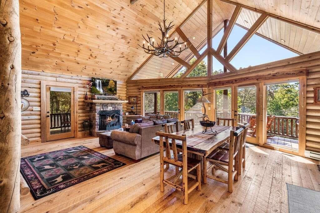 4 bedroom, 3 bathroom, 2,518 sq ft single family residence for sale at 278 Arapaho Walk, Mineral Bluff, GA 30559 — photo 7
