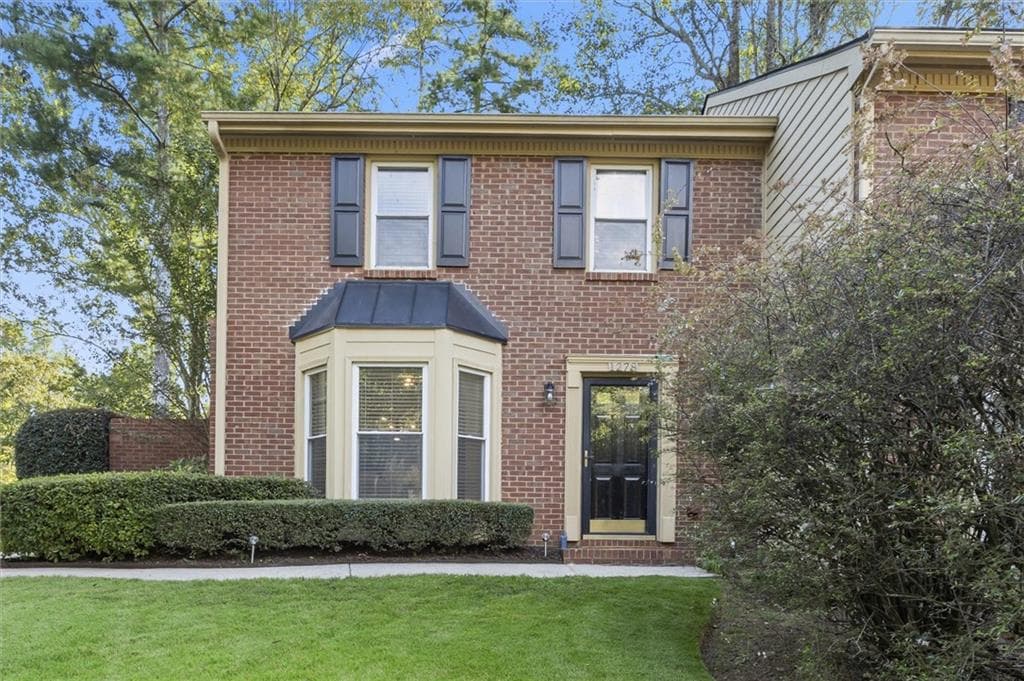 2 bedroom, 3 bathroom, 1,508 sq ft townhouse for sale at 1278 Whitlock Ridge Drive, Marietta, GA 30064