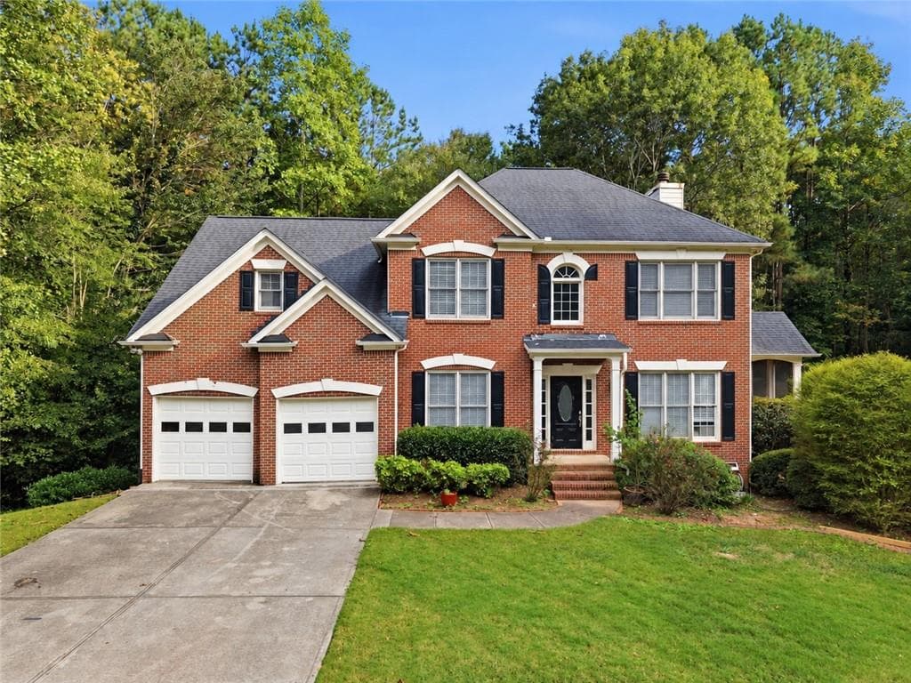 5 bedroom, 3 bathroom, 2,966 sq ft single family residence for sale at 560 Hopewell Downs Drive, Milton, GA 30004 — photo 2