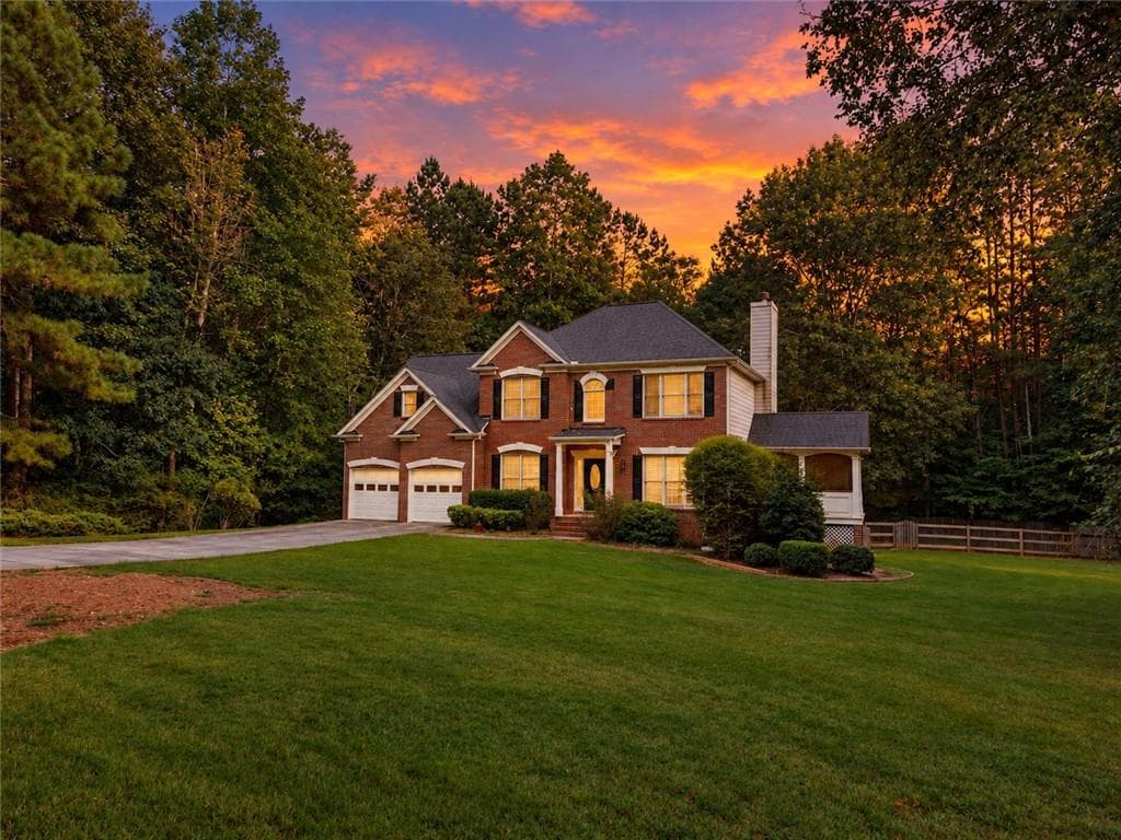 5 bedroom, 3 bathroom, 2,966 sq ft single family residence for sale at 560 Hopewell Downs Drive, Milton, GA 30004 — photo 3