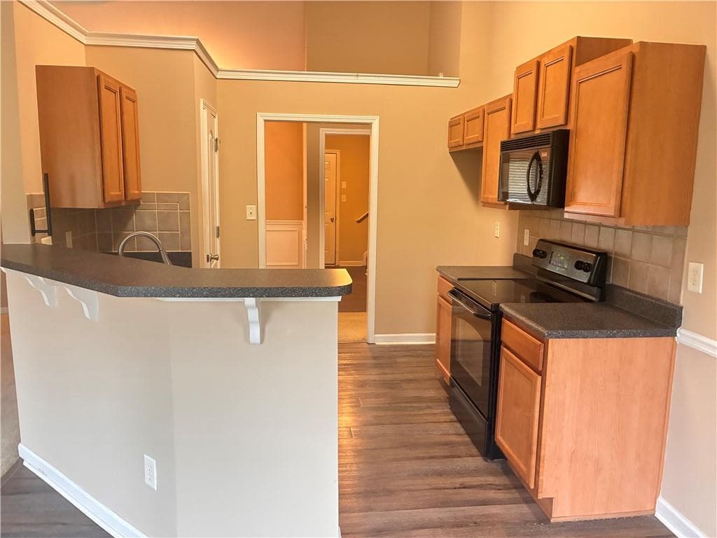 4 bedroom, 2 bathroom, 1,956 sq ft single family residence for sale at 126 Hampton Drive, Jefferson, GA 30549 — photo 6