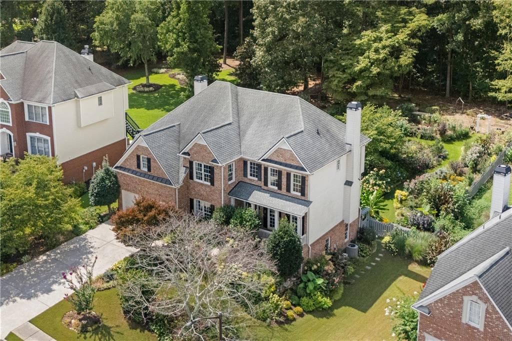 5 bedroom, 4 bathroom, 3,529 sq ft single family residence for sale at 562 Vinings Springs Drive, Mableton, GA 30126 — photo 3
