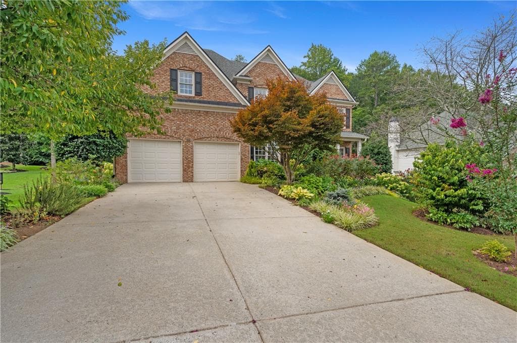 5 bedroom, 4 bathroom, 3,529 sq ft single family residence for sale at 562 Vinings Springs Drive, Mableton, GA 30126 — photo 4