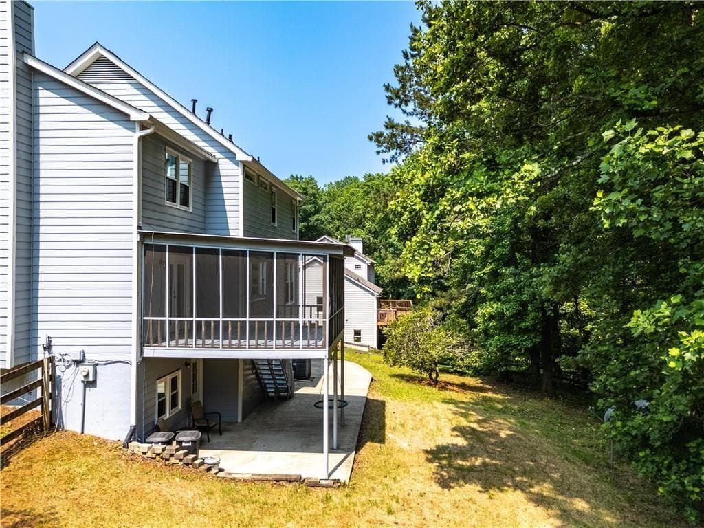 4 bedroom, 3 bathroom, 2,548 sq ft single family residence for rent at 1428 Brookcliff Drive, Marietta, GA 30062 for $3,100 a month — photo 3