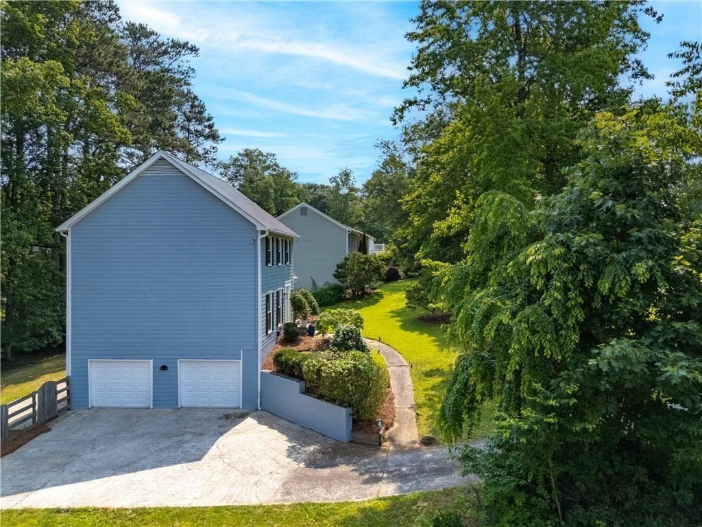 4 bedroom, 3 bathroom, 2,548 sq ft single family residence for rent at 1428 Brookcliff Drive, Marietta, GA 30062 for $3,100 a month — photo 5