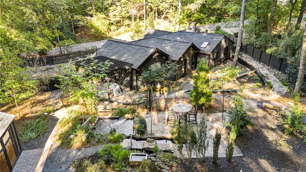 3 bedroom, 2 bathroom, 1,481 sq ft single family residence for sale at 191 Mountain Park Road, Roswell, GA 30075 — photo 5
