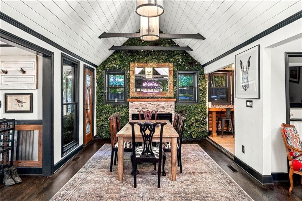 3 bedroom, 2 bathroom, 1,481 sq ft single family residence for sale at 191 Mountain Park Road, Roswell, GA 30075 — photo 9