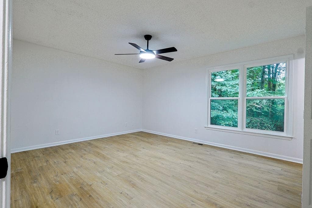 3 bedroom, 2 bathroom, 1,748 sq ft single family residence for sale at 263 Sumer Lane, Douglasville, GA 30134 — photo 9