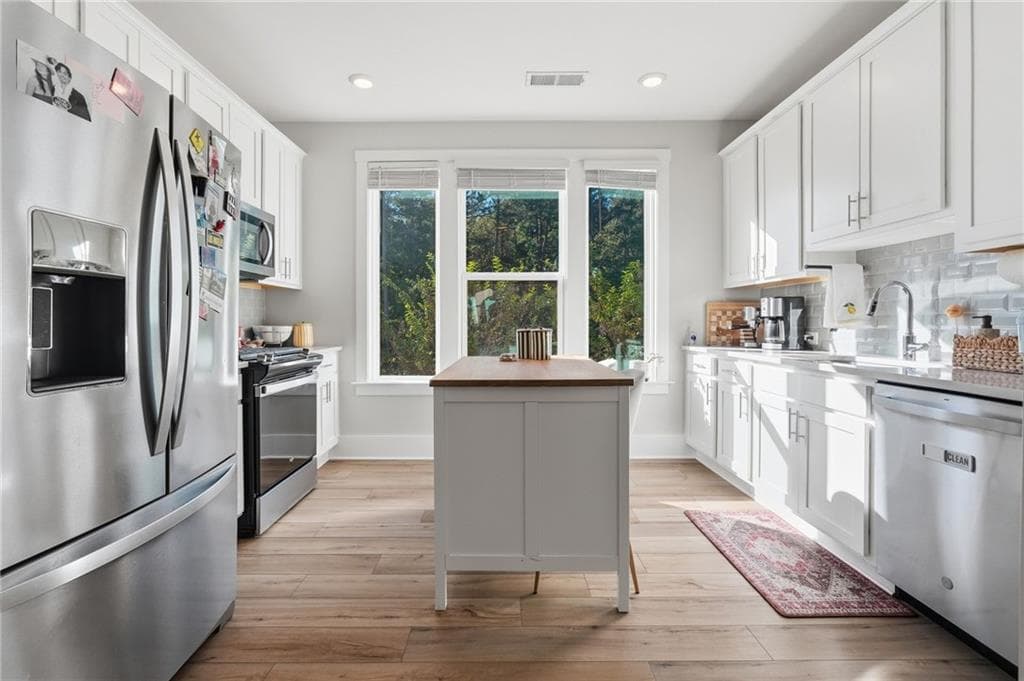 3 bedroom, 4 bathroom, 1,590 sq ft townhouse for sale at 1519 Layton Lane, Atlanta, GA 30318 — photo 6