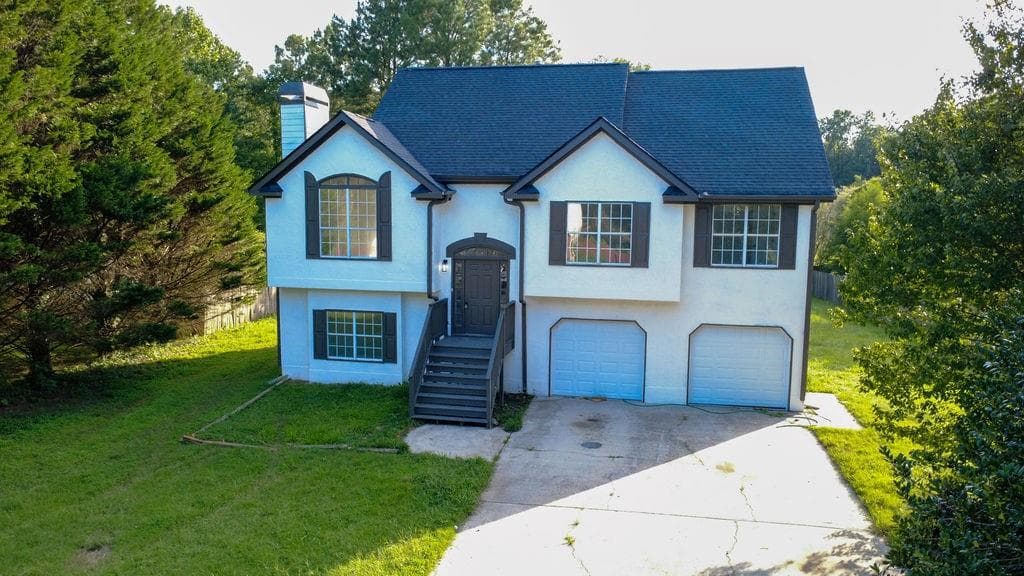 4 bedroom, 3 bathroom, 3,203 sq ft single family residence for sale at 2774 Old Barn Trail, Powder Springs, GA 30127 — photo 3