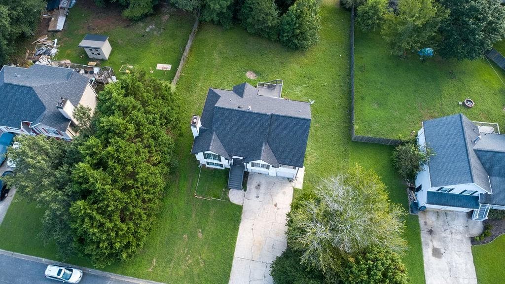 4 bedroom, 3 bathroom, 3,203 sq ft single family residence for sale at 2774 Old Barn Trail, Powder Springs, GA 30127 — photo 4