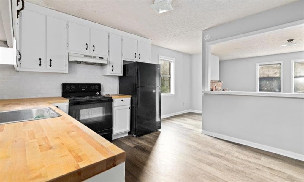 duplex for sale at 271 E Wright Street, Winder, GA 30680 — photo 2