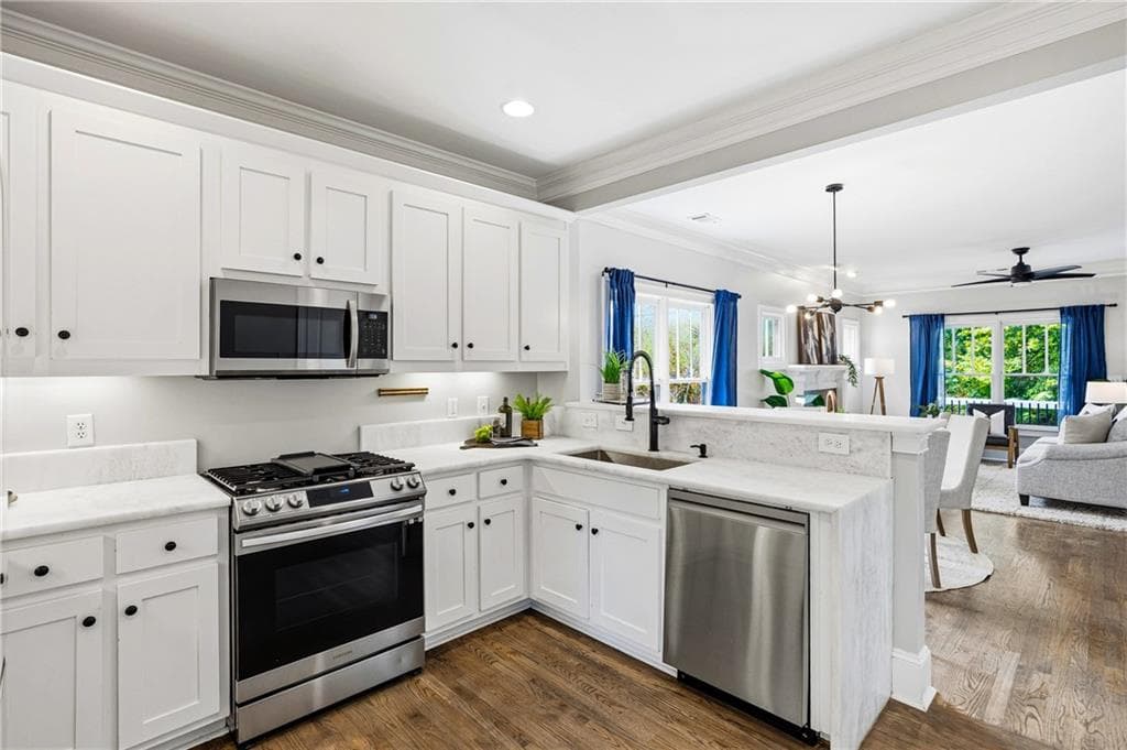 3 bedroom, 2 bathroom, 1,859 sq ft single family residence for rent at 804 Fulton Terrace, Atlanta, GA 30316 for $3,900 a month — photo 10