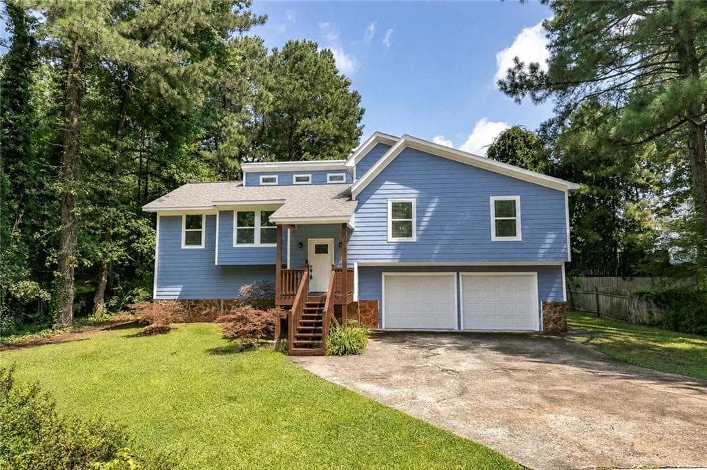 4 bedroom, 2 bathroom, 2,016 sq ft single family residence for sale at 2486 Sawmill Road, Marietta, GA 30064