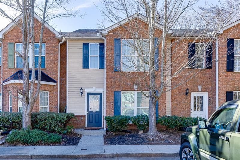 3 bedroom, 3 bathroom, 1,528 sq ft townhouse for rent at 2883 Creek Bottom Court, Gainesville, GA 30504 for $1,599 a month