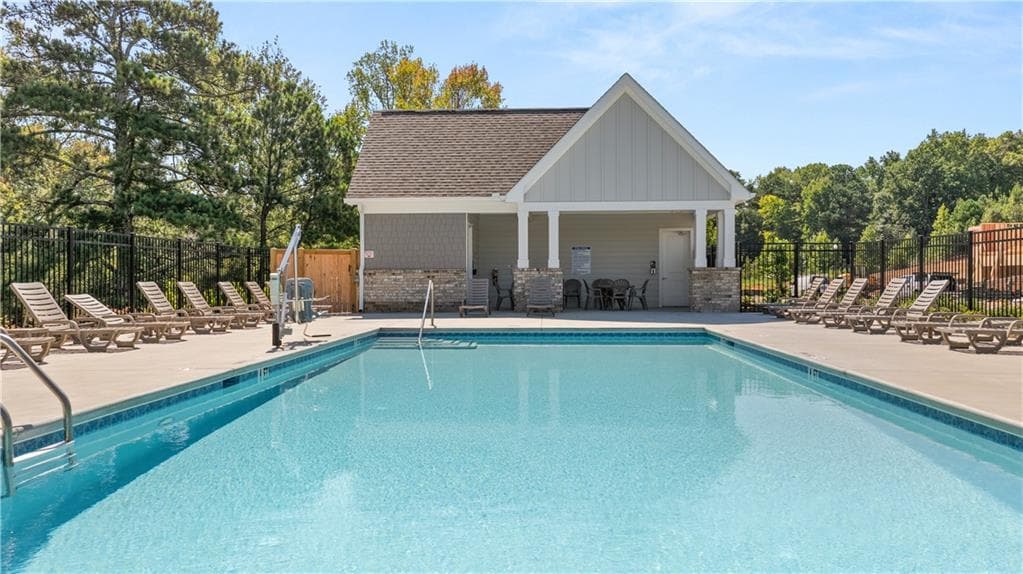 3 bedroom, 3 bathroom townhouse for sale at 77 Shoal Court Lot 45, Winder, GA 30680 — photo 5