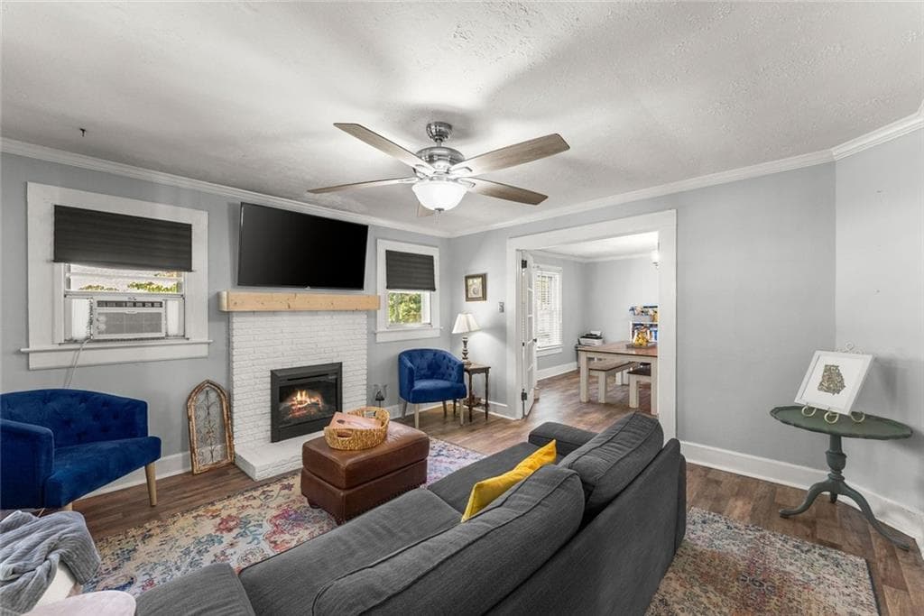 2 bedroom, 1 bathroom, 1,244 sq ft single family residence for sale at 576 Habersham Mills Road, Demorest, GA 30535 — photo 8