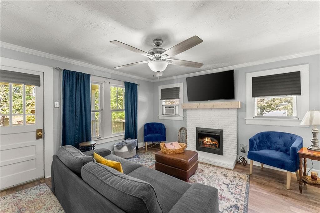 2 bedroom, 1 bathroom, 1,244 sq ft single family residence for sale at 576 Habersham Mills Road, Demorest, GA 30535 — photo 9