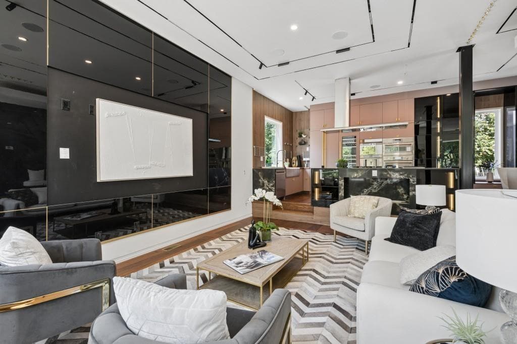4 bedroom, 5 bathroom, 3,096 sq ft single family residence for rent at 204 South Avenue A, Atlanta, GA 30315 for $4,000 a month — photo 2