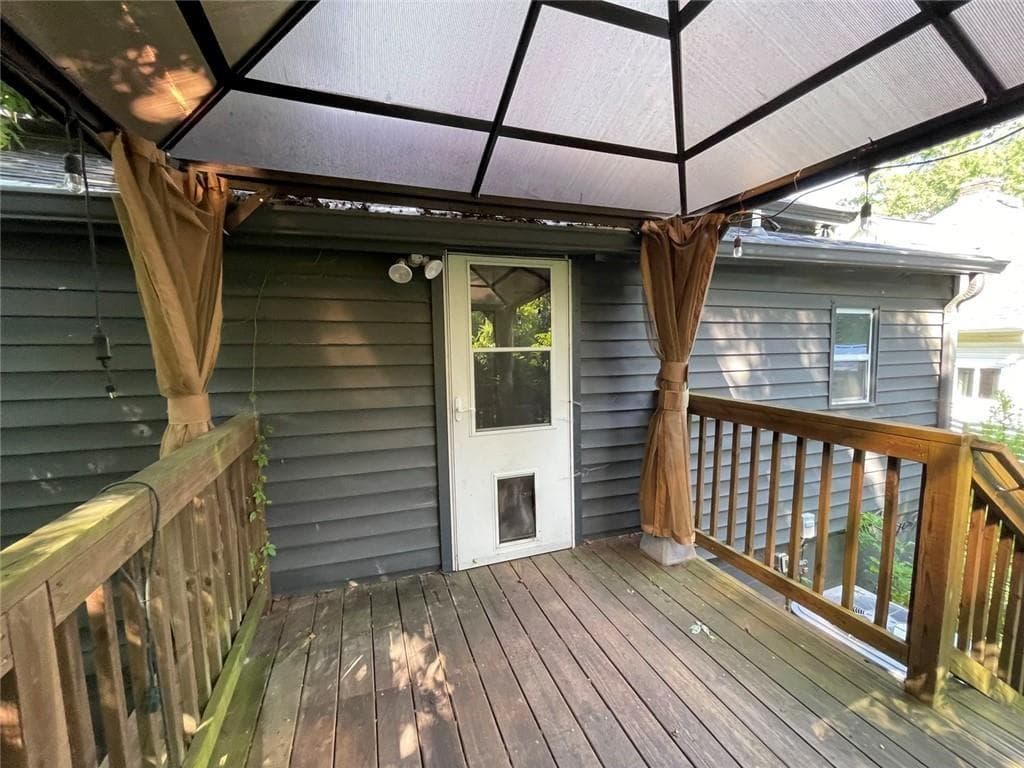 2 bedroom, 1 bathroom, 928 sq ft single family residence for sale at 8338 Dallas Highway, Douglasville, GA 30134 — photo 7