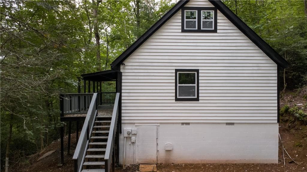 3 bedroom, 2 bathroom, 1,792 sq ft single family residence for sale at 209 Ashley Lane, Dahlonega, GA 30533 — photo 2