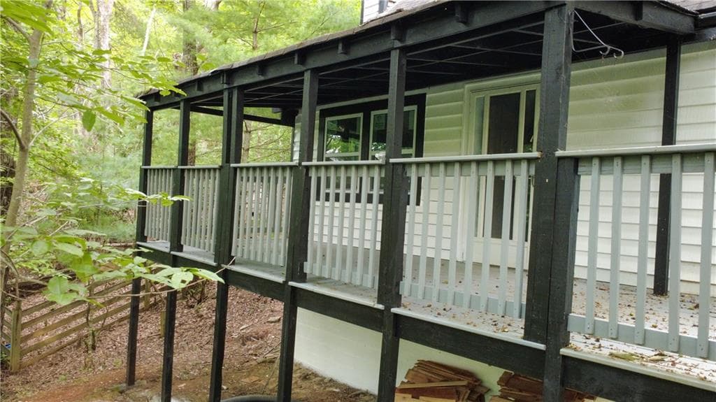 3 bedroom, 2 bathroom, 1,792 sq ft single family residence for sale at 209 Ashley Lane, Dahlonega, GA 30533 — photo 8