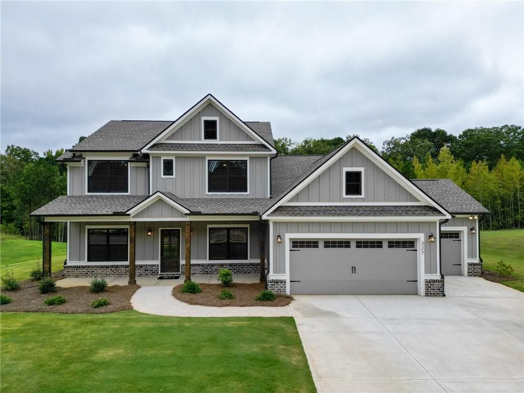 4 bedroom, 4 bathroom, 2,854 sq ft single family residence for sale at 327 WESLYN Drive, Social Circle, GA 30025