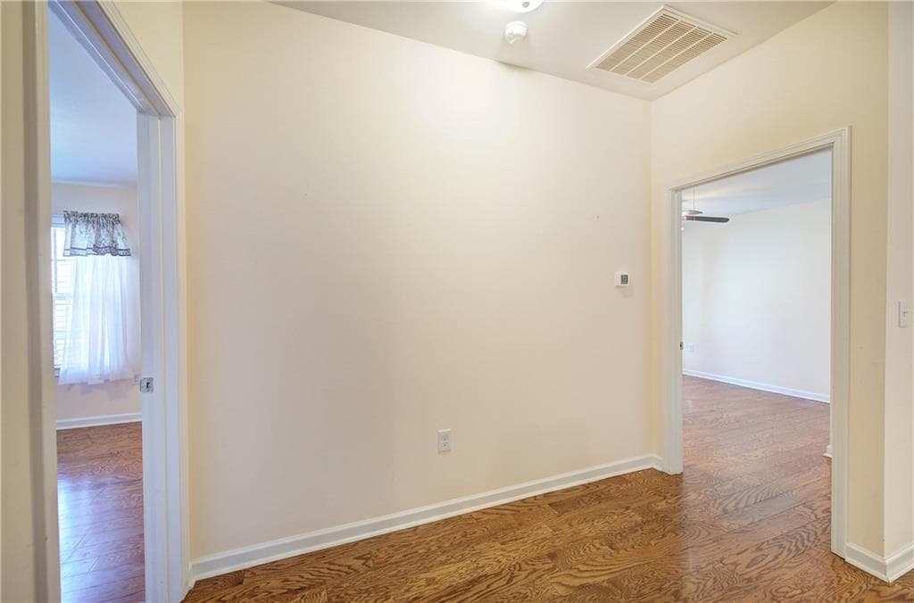 2 bedroom, 2 bathroom, 1,035 sq ft condominium for sale at 150 Old Mill Road 328, Cartersville, GA 30120 — photo 6